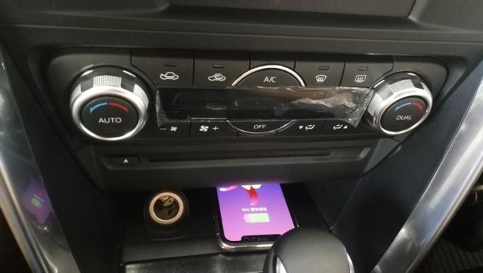 mazda 3 wireless charger
