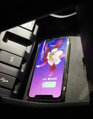 OE-Fit Car Wireless Charger with qi For HONDA Vezel, RX-V 15-18 fast chargers 10W in car chargers with 3 coils