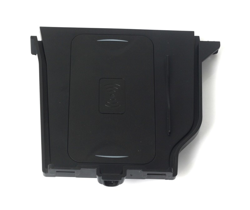 In Car Wireless Charger with qi For TOYOTA LandCruiser 15-19 fast chargers 10W in car chargers with 3 coils
