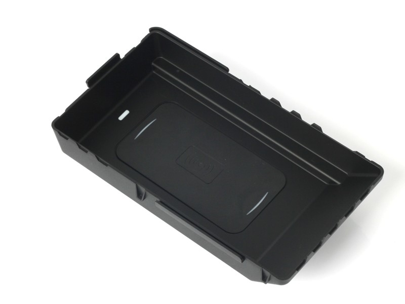 In Car Wireless Charger with qi For Skoda Kodiaq 2018 fast chargers 10W in car chargers with 3 coils